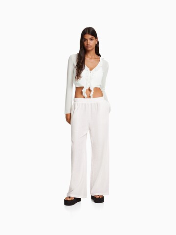 Chemisier Bershka en blanc