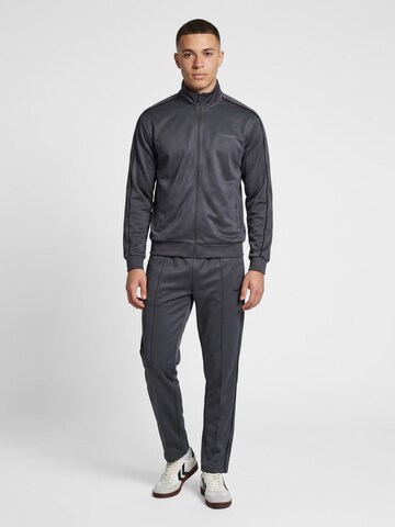 Veste de survêtement Hummel en gris