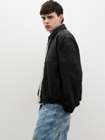 Giacca di mezza stagione 'STWD' di Pull&Bear in nero