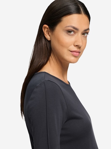 Hanro Pyjama ' Franca ' in Zwart