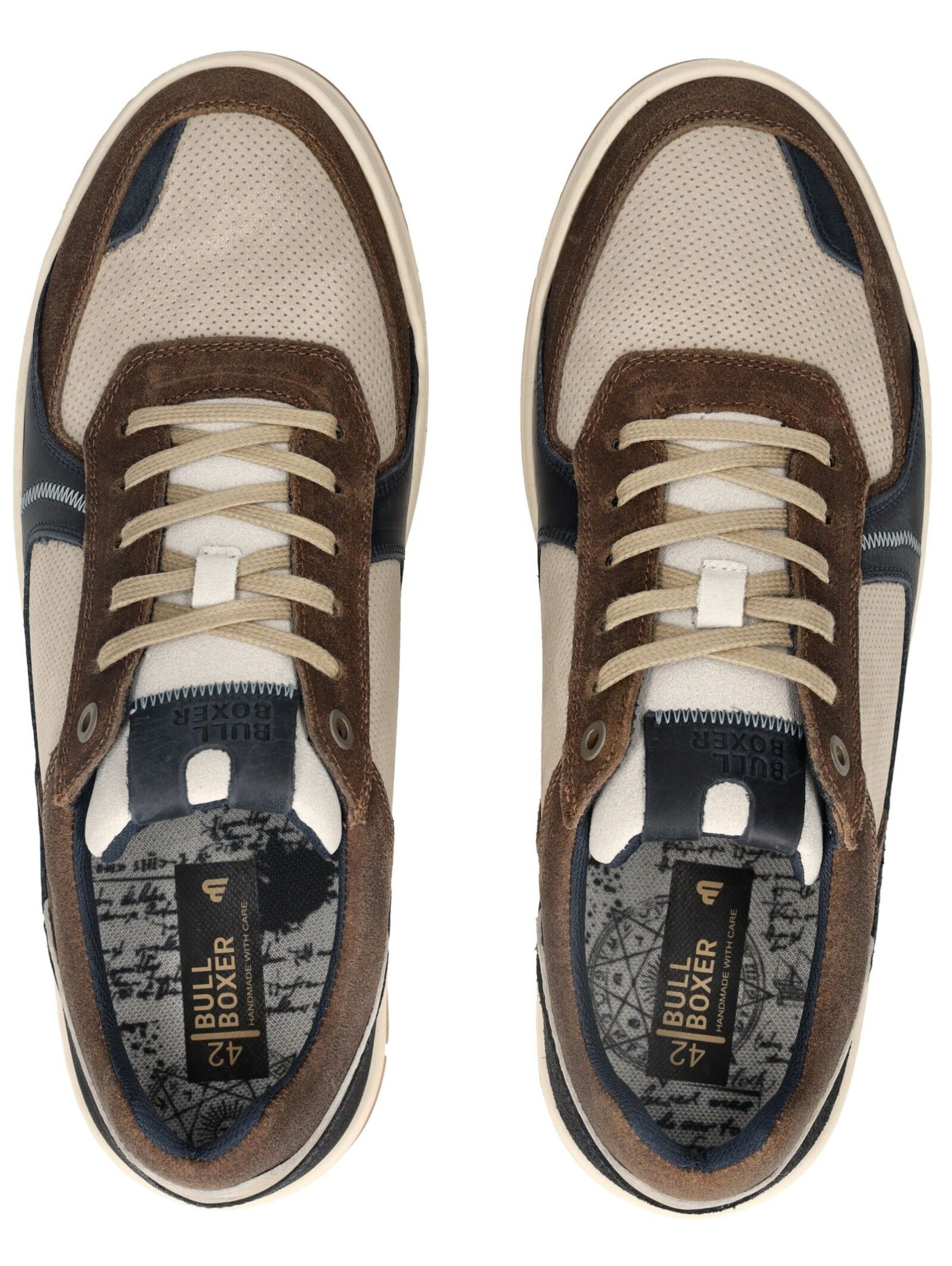 Baskets basses BULLBOXER en gris