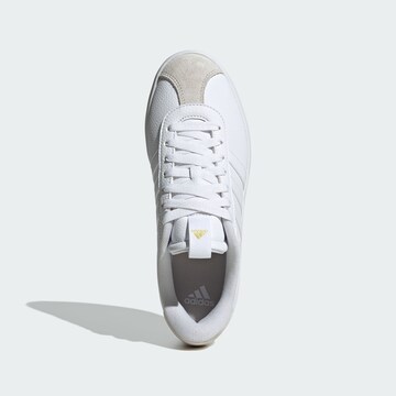 ADIDAS SPORTSWEAR Sneaker low 'VL Court 3.0' i hvid