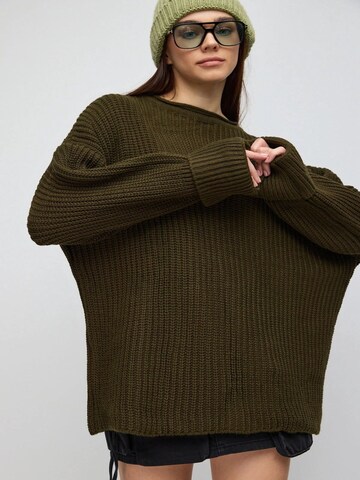 No Matter What Oversized sweater in Green