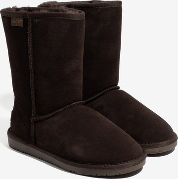 Minnetonka Snow Boots 'Olympia' in Brown