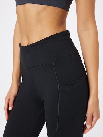 COLUMBIA Skinny Workout Pants 'Weekend Adventure™' in Black