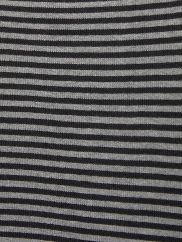 Pull&Bear Shirt in Grau