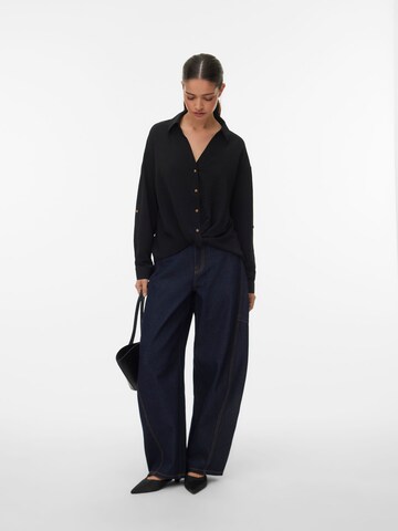 VERO MODA Bluse 'VMIzzy' i sort: forside