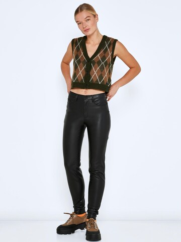 Noisy may Slim fit Trousers 'CALLIE' in Black