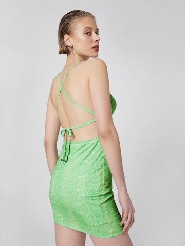 VIERVIER Φόρεμα κοκτέιλ 'Nelly' σε πράσινο