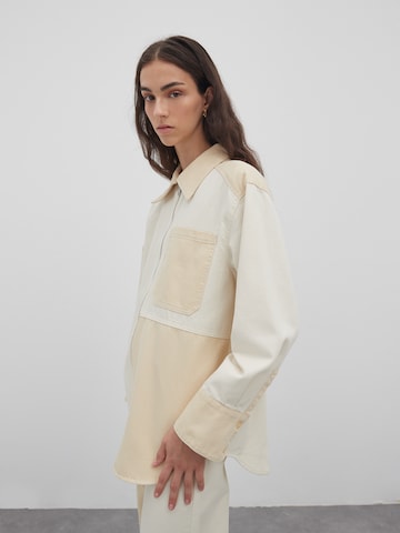 EDITED Between-Season Jacket 'Pippa' in Beige: front