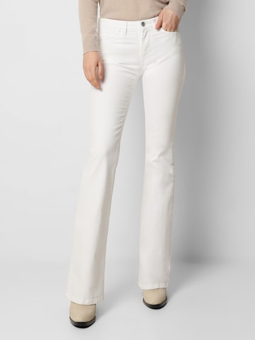 Scalpers Regular Jeans in Wit: voorkant