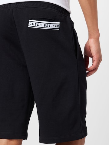 GUESS Regular Shorts 'CLOVIS' in Schwarz