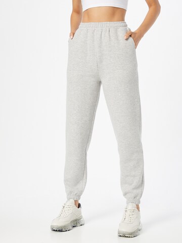 Loosefit Pantaloni 'Lea' di LENI KLUM x ABOUT YOU in grigio: frontale