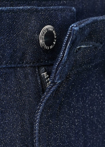 MANGO Regular Jeans 'Carrie' in Blau