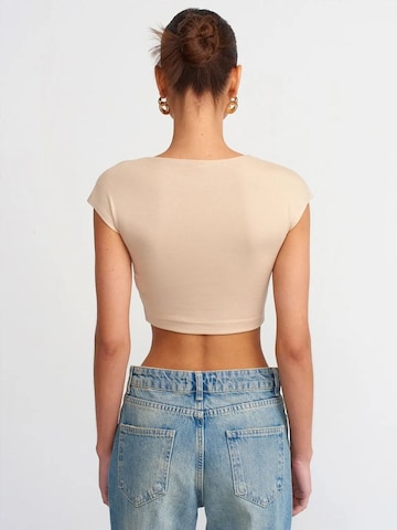 Dilvin Blouse in Beige