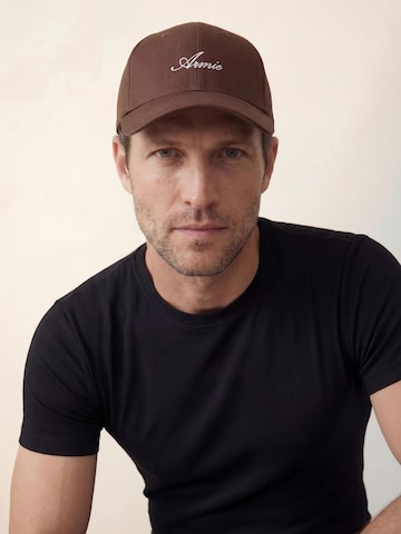 ARMIE Cap 'The ARMIE Baseball Cap'‌‌‌‌‌‌‌‌ in Braun