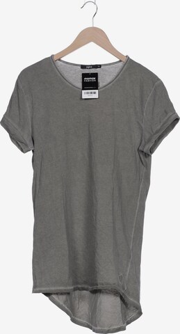 tigha Shirt in M in Grey: front