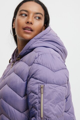 Cappotto invernale di Fransa Curve in lilla