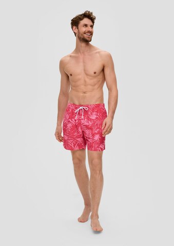 s.Oliver Badeshorts in Rot