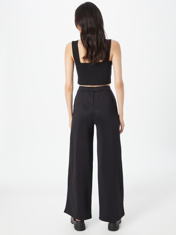 Liu Jo Wide leg Pleated Pants 'Felpa' in Black