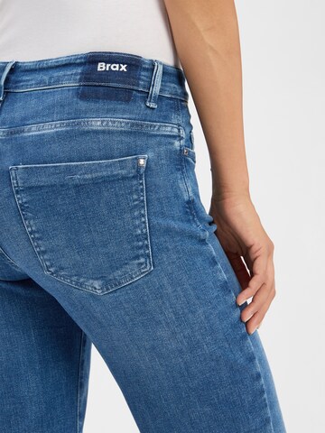 BRAX Loose fit Jeans ' Maine ' in Blue