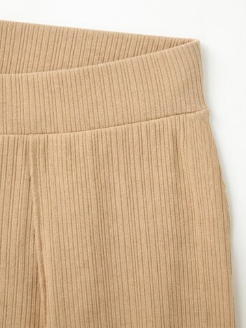Alexa Dash Loose fit Pants in Beige