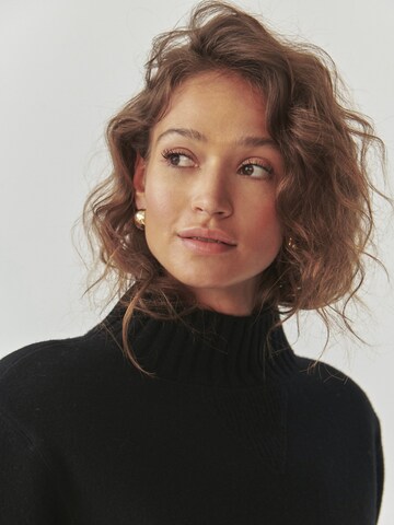 TATUUM Tröja 'Malmana 1' i svart