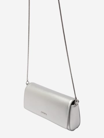 Calvin Klein Taška přes rameno – stříbrná