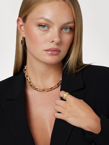 GUESS Necklace 'Shining Winter' in Gold: front