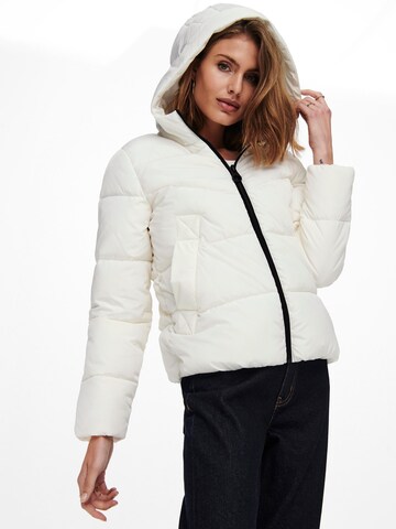 ONLY Зимняя куртка 'Amanda' в Белый