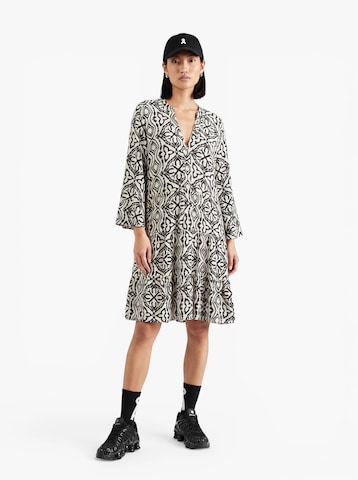 Robe 'VMMENNY' VERO MODA en beige : devant