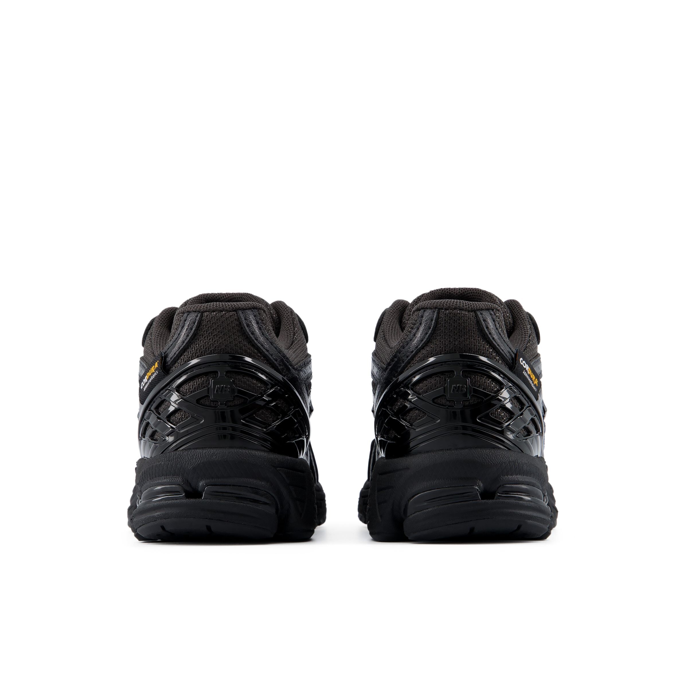 new balance - Zapatillas deportivas '1906 LACE' en negro