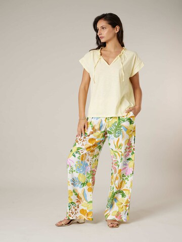 T-shirt 'Kaia' Deeluxe en jaune