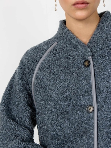 Levete Room Tussenjas ' LR-PERNILLE 1 ' in Grijs