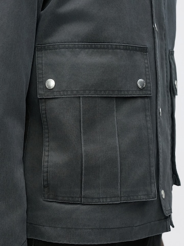 DRYKORN Between-Season Jacket 'YAKAMO_W' in Black