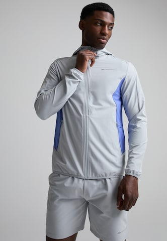 MONTERRAIN Trainingsjacke 'Lyder' in Grau: Vorderseite