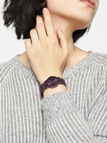 Liebeskind Berlin Uhr in Lila: Vorderseite