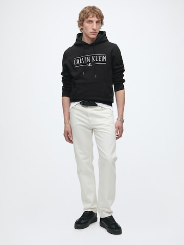 Felpa di Calvin Klein Jeans in nero