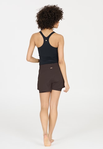 Athlecia Regular Shorts 'Timmie' in Braun