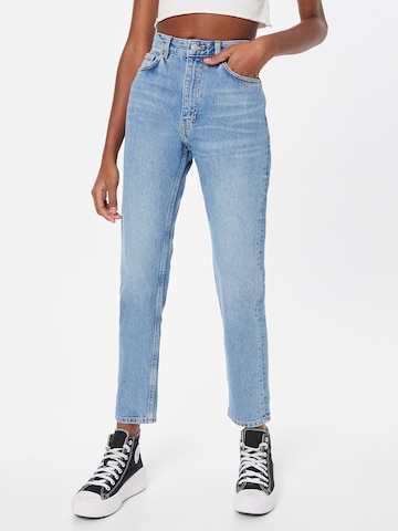 Monki Slim fit Jeans in Blue: front