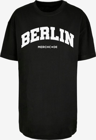 Merchcode Oversized shirt 'Berlin Wording' in Zwart: voorkant