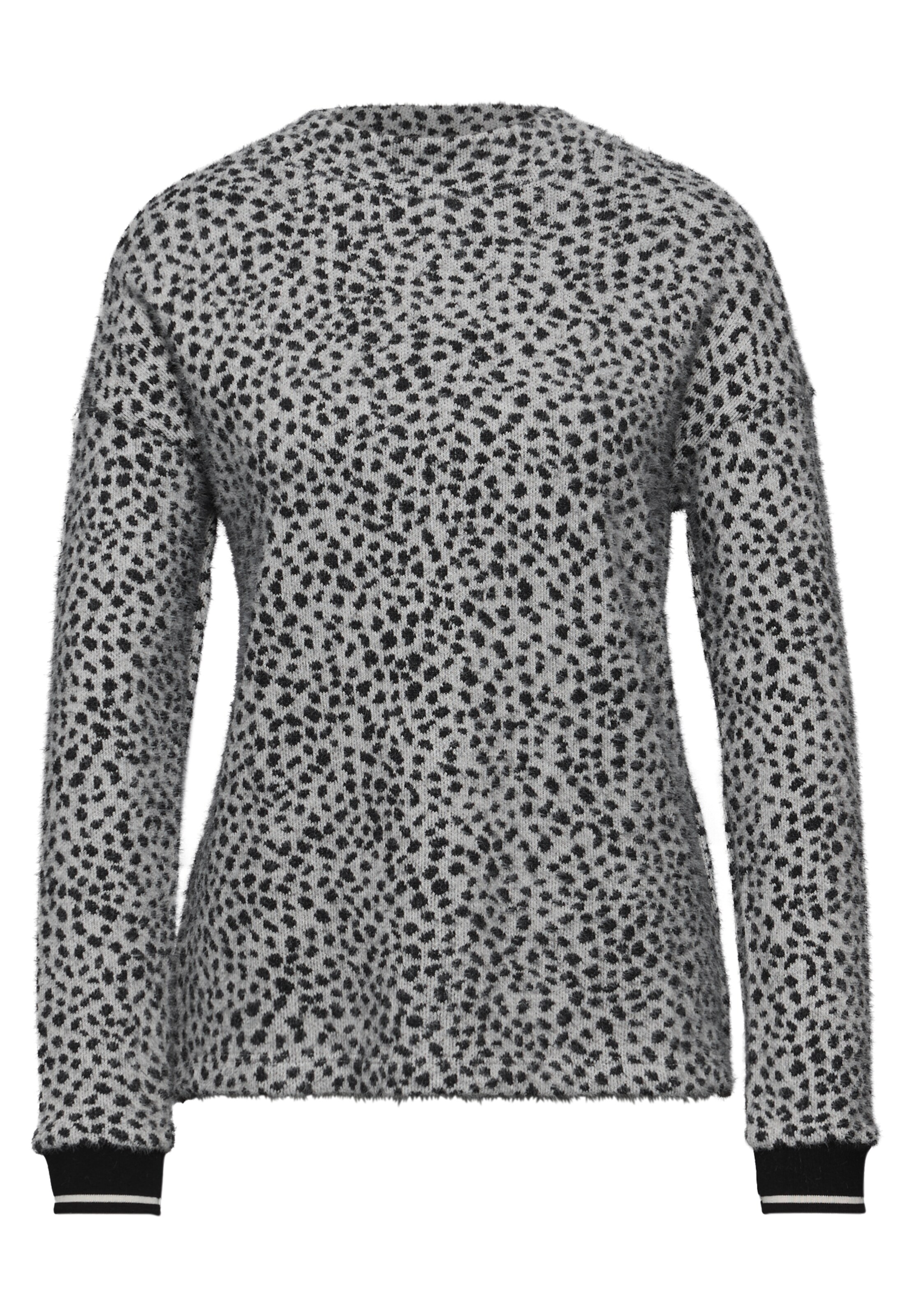 STREET ONE Shirt in Black: front