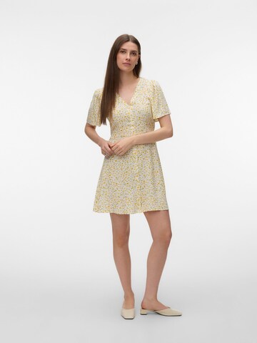 Abito camicia 'VMAlba' di VERO MODA in giallo