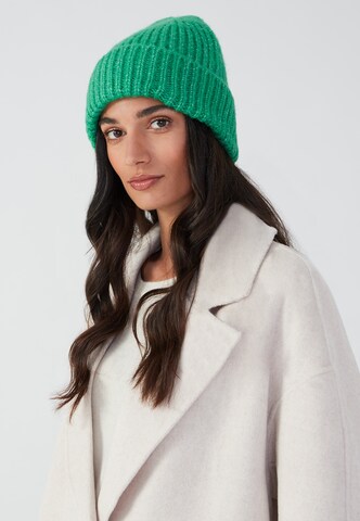 Style Republic Beanie in Green: front