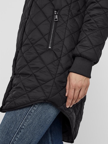 VERO MODA Between-Season Jacket 'Hayle' in Black