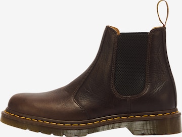 ruda Dr. Martens „Chelsea“ batai: priekis