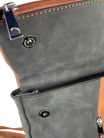 Kumixi Rugzak '2in1 Rucksacktasche' in Bruin