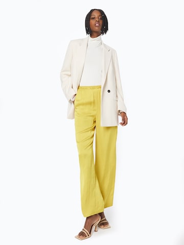AMERICAN VINTAGE Loose fit Trousers 'WIDLAND' in Yellow