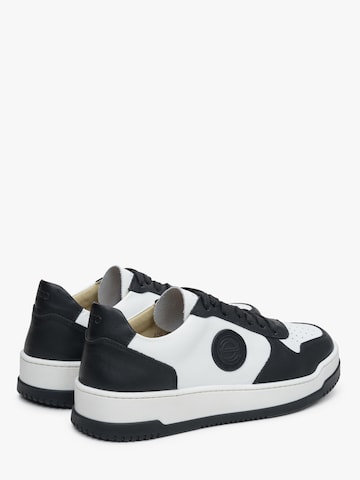 Estro Låg sneaker '09-2956' i svart