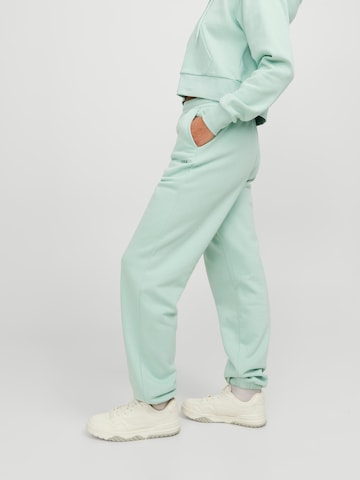 Effilé Pantalon 'ABBIE' JJXX en vert